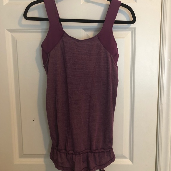 Lulu lemon tank with adjustable waist/hip - Picture 8 of 8